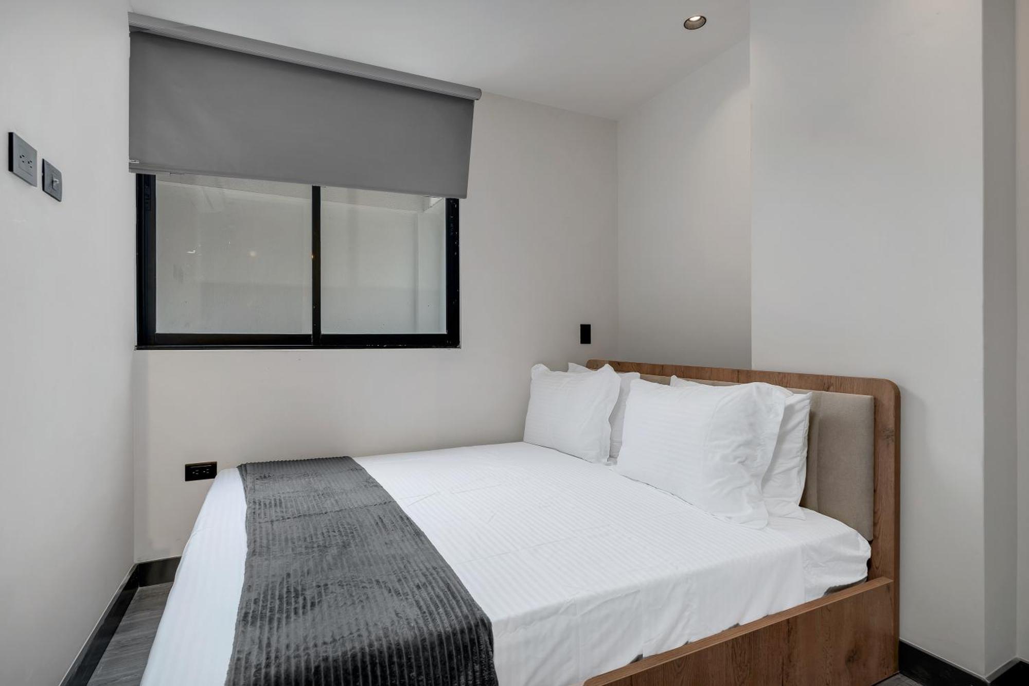 Apartamentos Housy Laureles Medellín Buitenkant foto