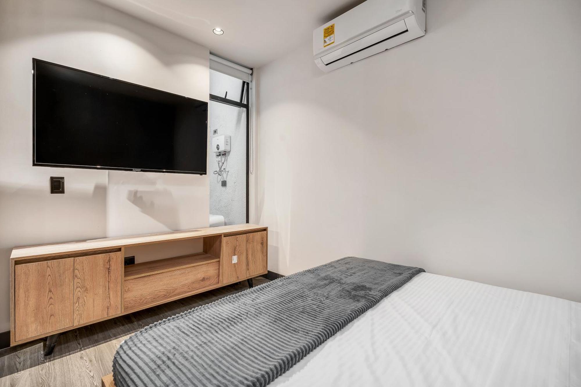 Apartamentos Housy Laureles Medellín Buitenkant foto