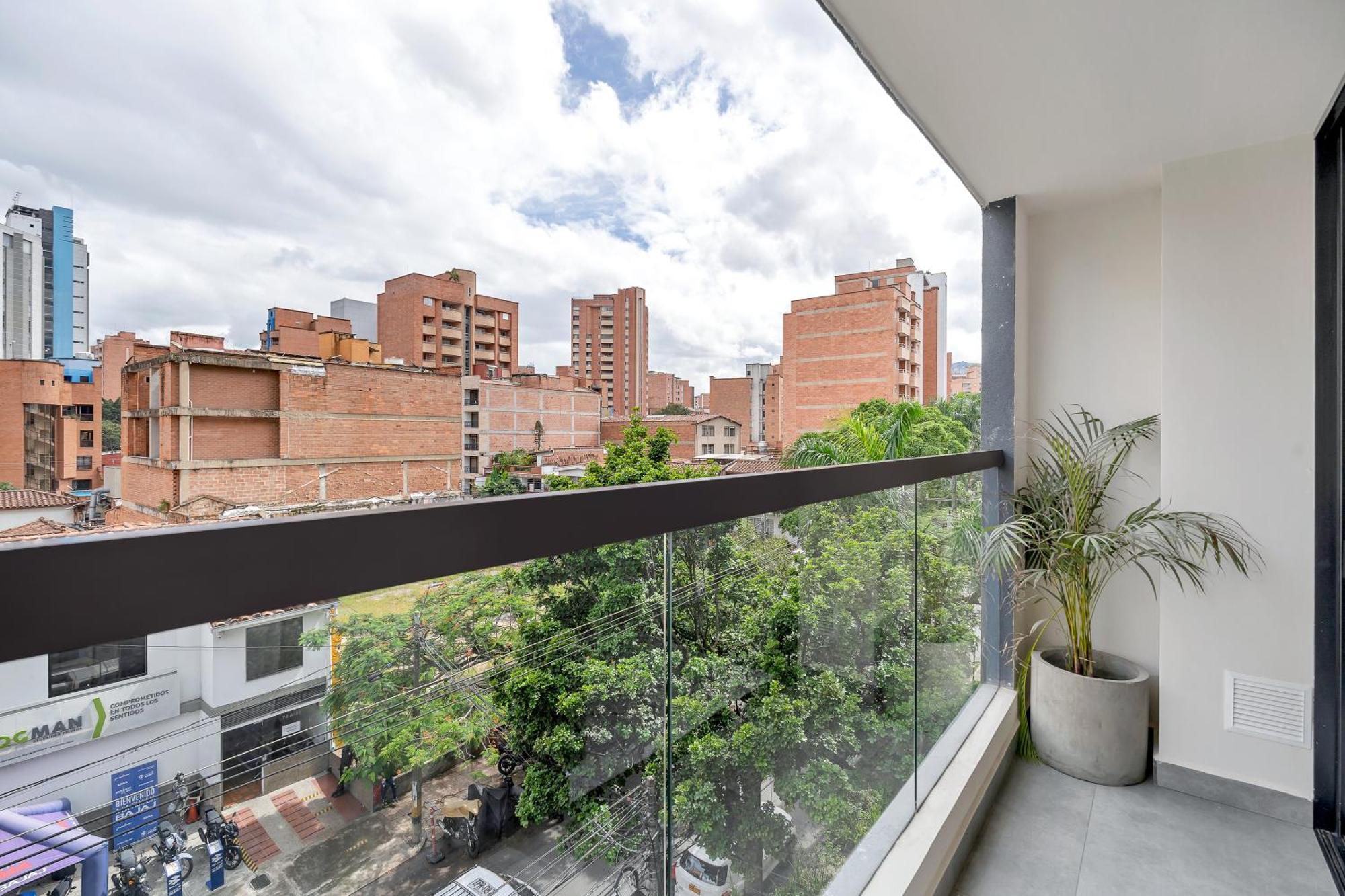 Apartamentos Housy Laureles Medellín Buitenkant foto