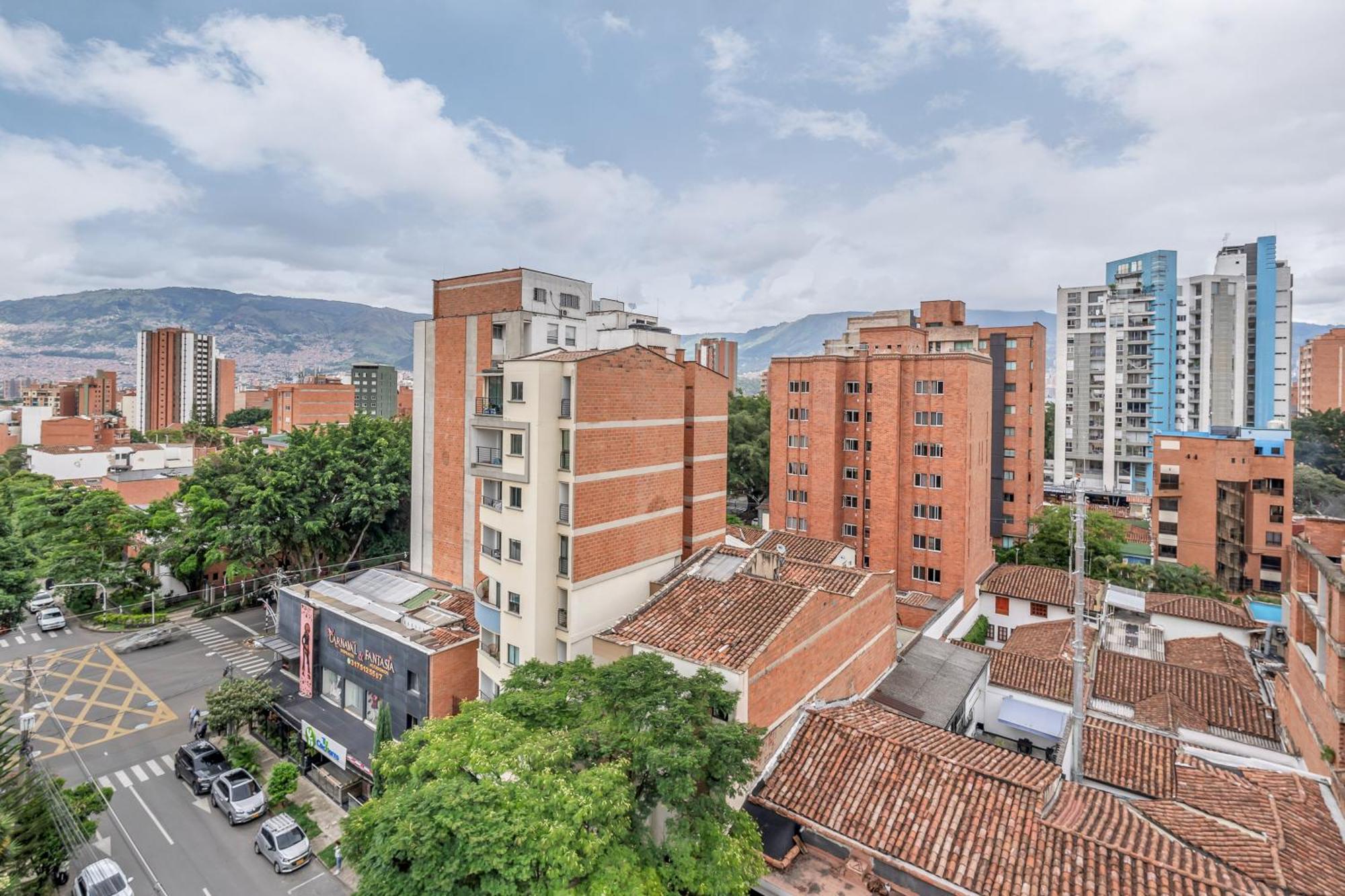 Apartamentos Housy Laureles Medellín Buitenkant foto